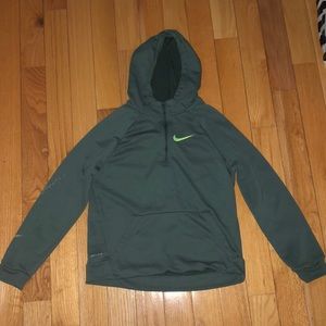 Nike Dri-Fit Half Zip Sweatshirt